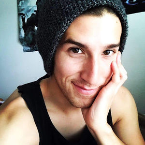 Meet your Posher, Christopher